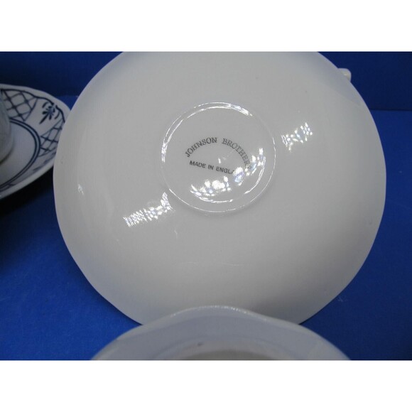 Johnson Brothers Provincial Set Of 4 Cups And 4 Saucers VGC No Issues - Picture 6 of 7